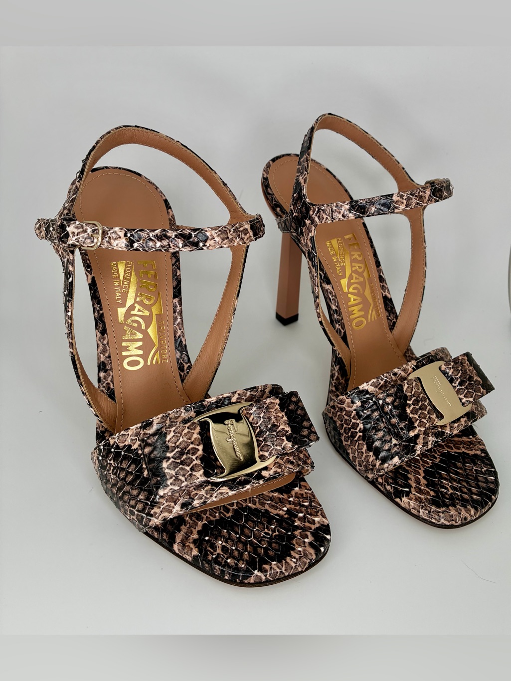 Salvatore Ferragamo Gabriela X 105 Amaretti Reptile Sandals Nib